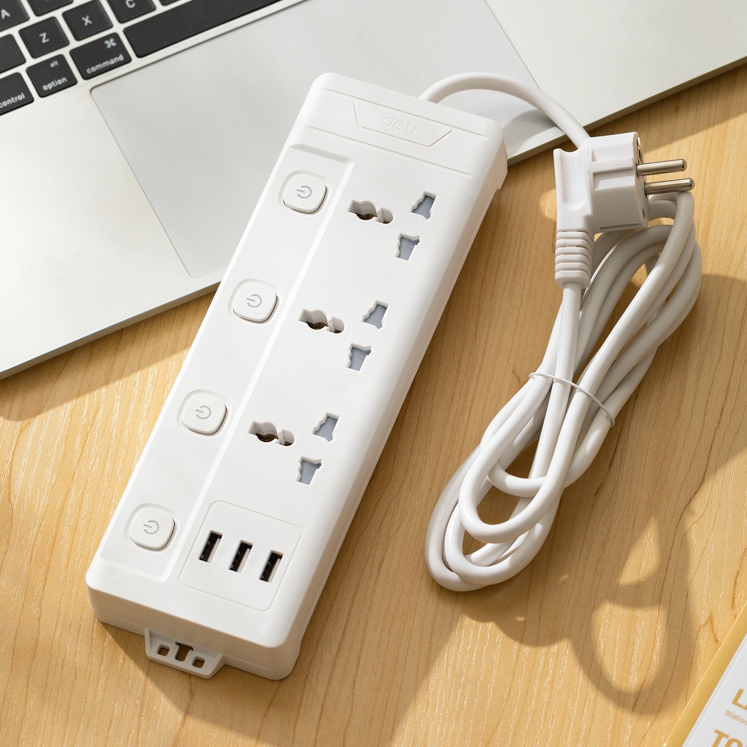 deli et410 power strip 12