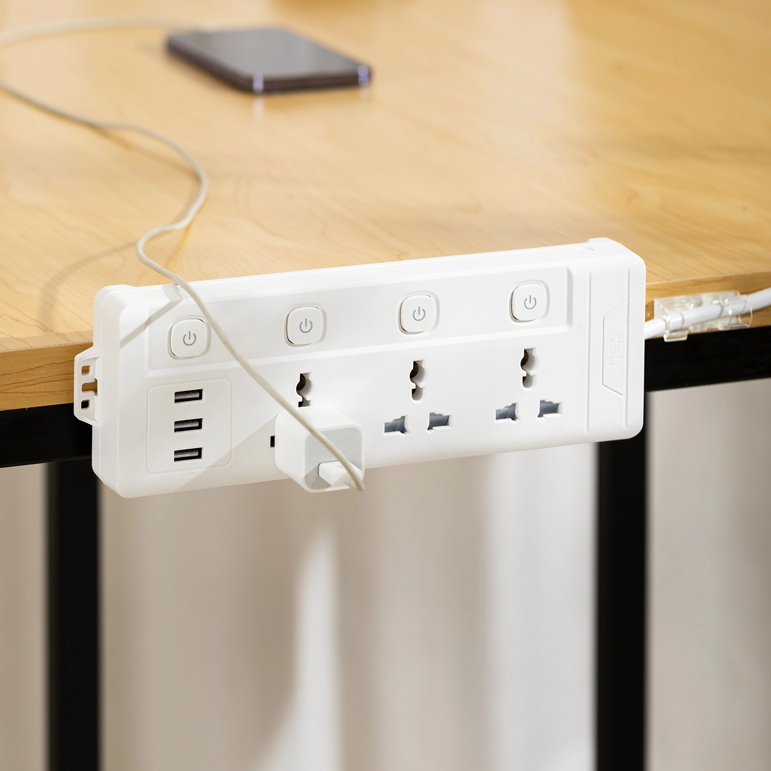 deli et410 power strip 13