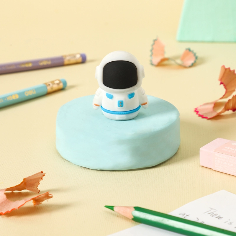 deli-eh571-astronaut-pencil-sharpener-5